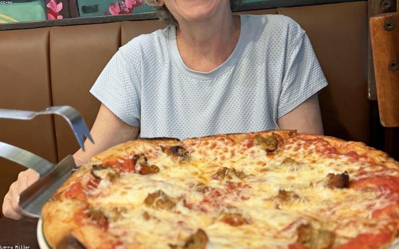 Chicken Fajita Pizza (Medium)